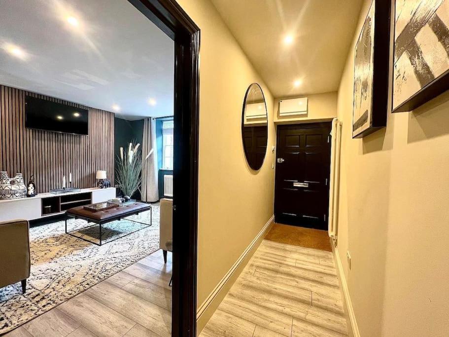 Fabulous Large Apartment In Great Location Bath Zewnętrze zdjęcie