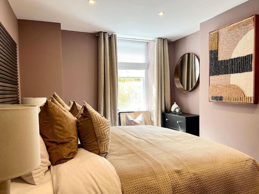 Fabulous Large Apartment In Great Location Bath Zewnętrze zdjęcie